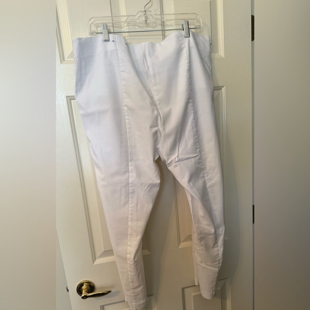 Chico's So Slimming Ankle Pants